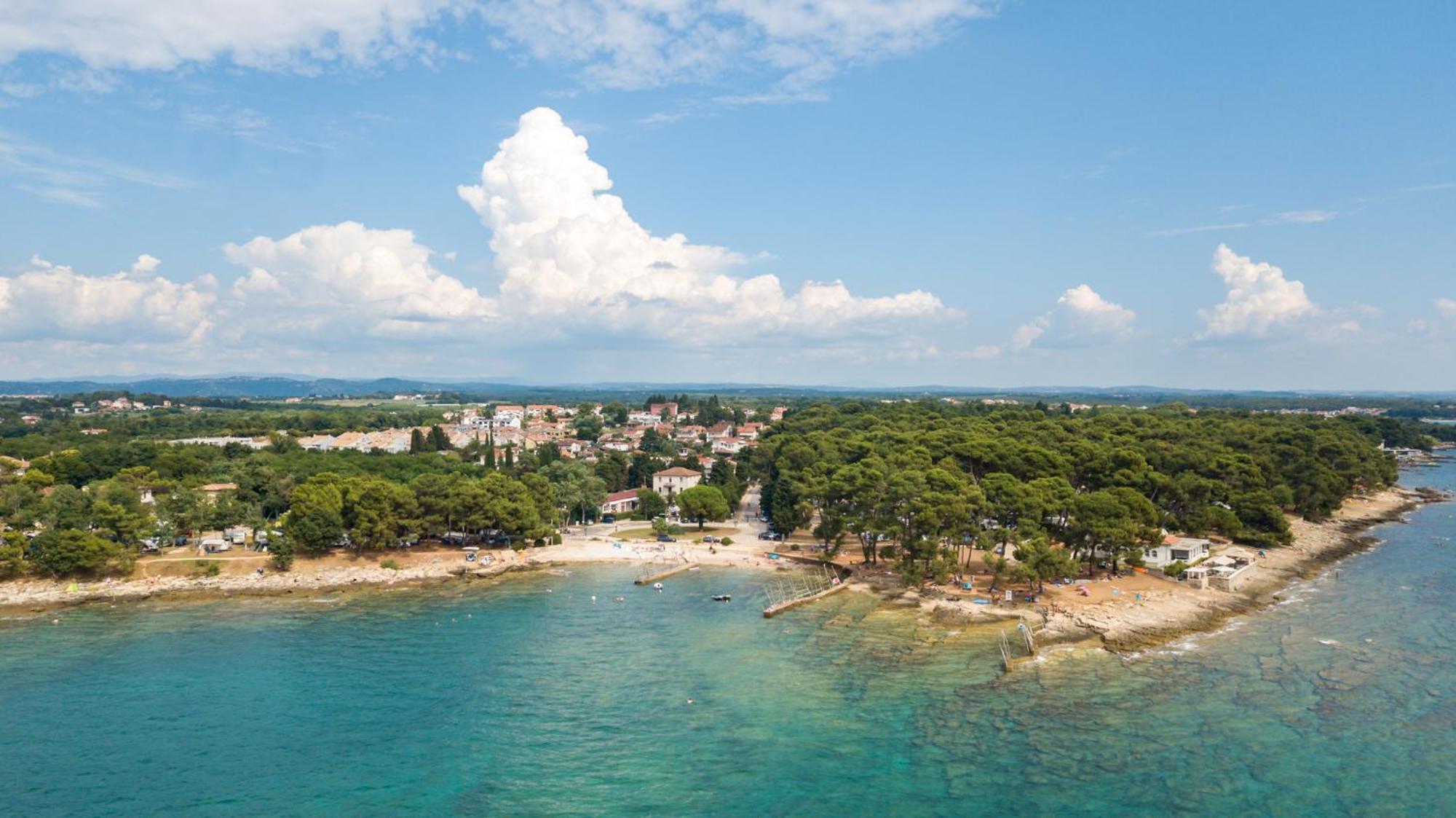 Baden Resort Basanija, Umag-With Sea View, Parking And 300M From The Beach Dış mekan fotoğraf
