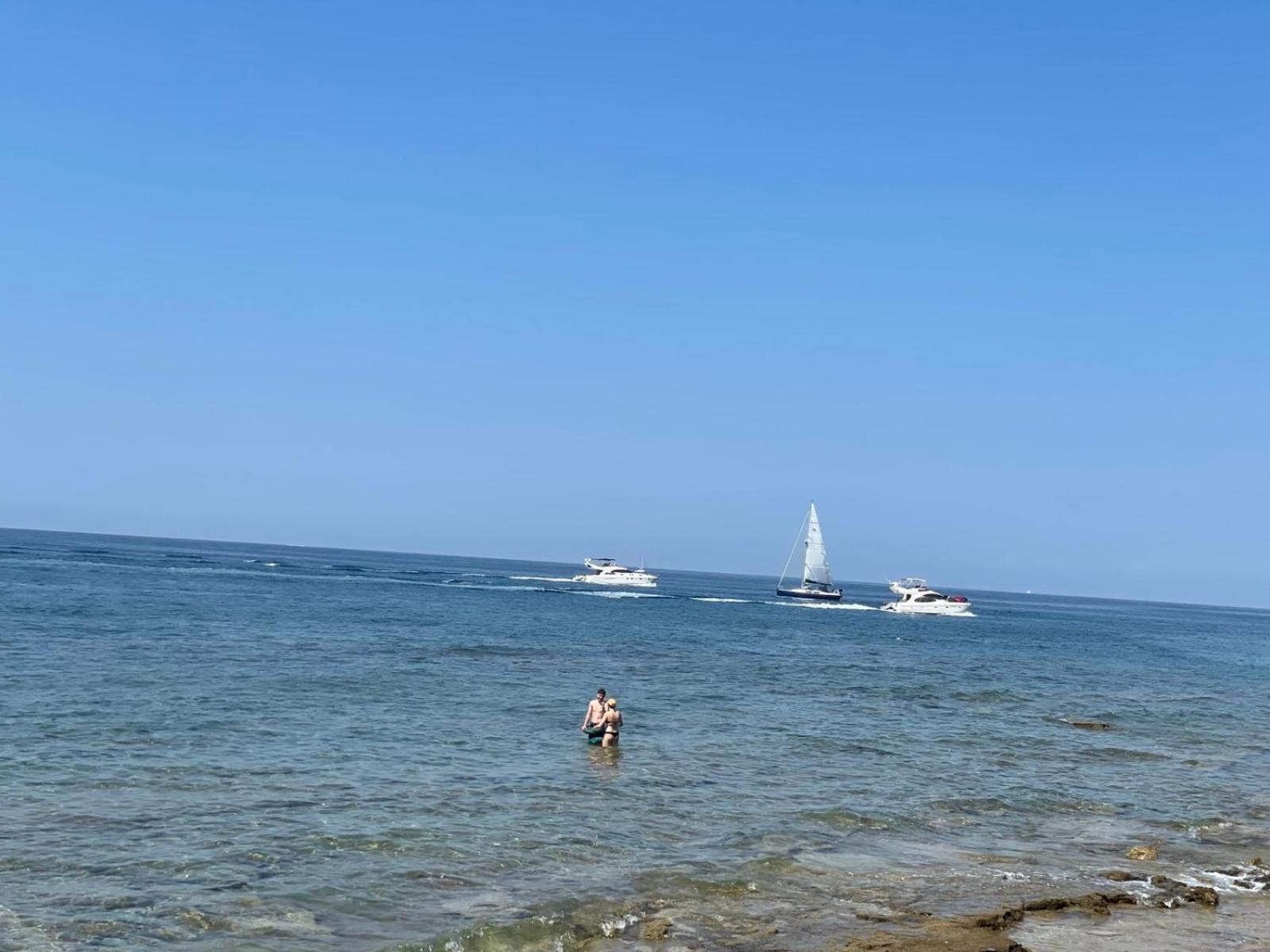 Baden Resort Basanija, Umag-With Sea View, Parking And 300M From The Beach Dış mekan fotoğraf