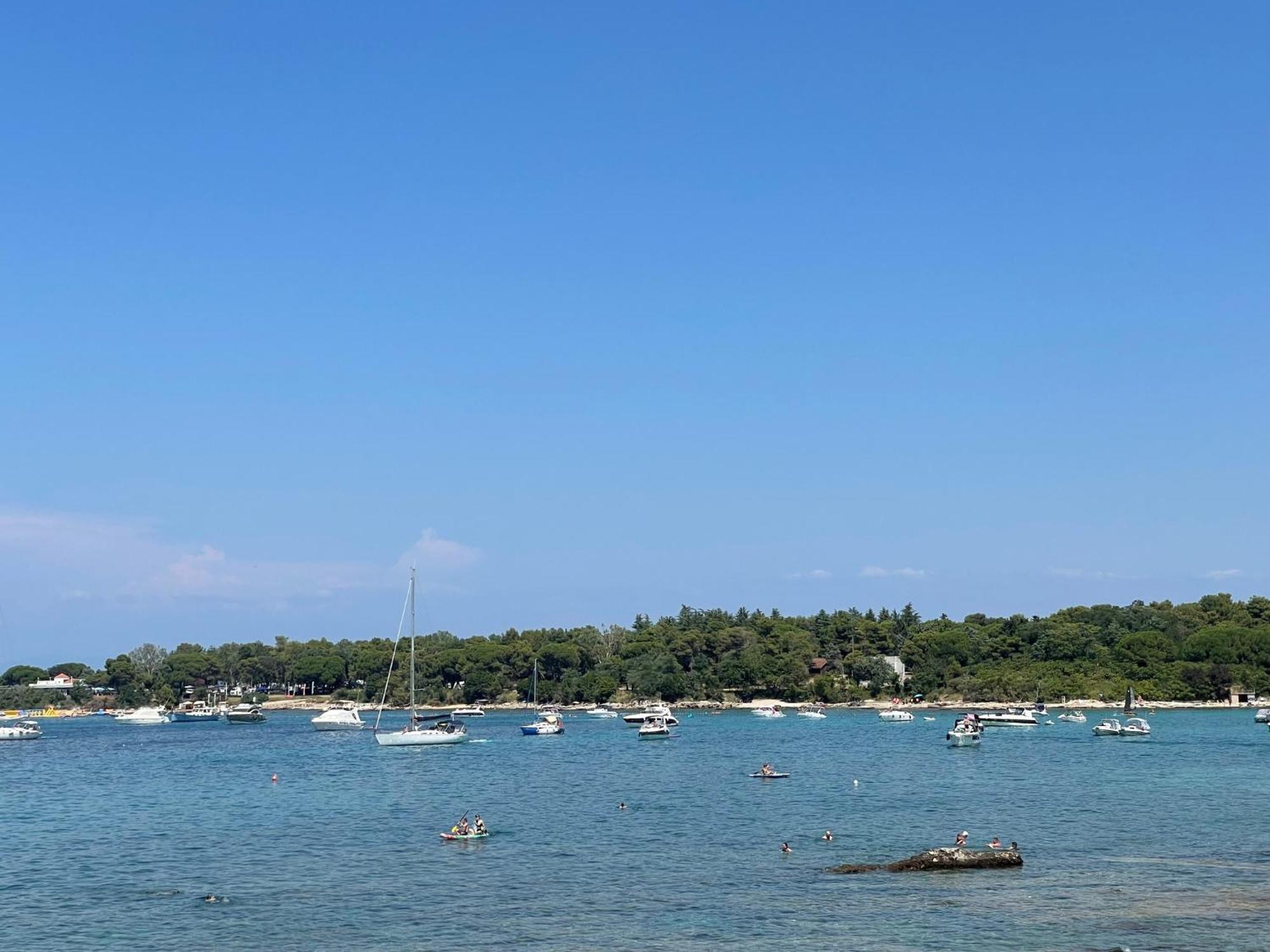 Baden Resort Basanija, Umag-With Sea View, Parking And 300M From The Beach Dış mekan fotoğraf